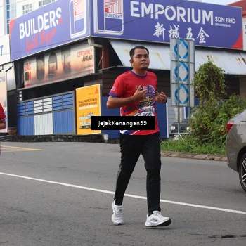 Runner Photo 6007266