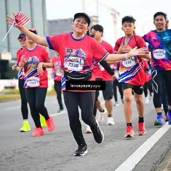 Runner Photo 6007269