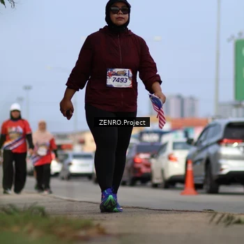 Runner Photo 6007290