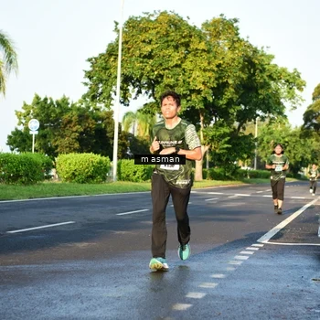 Runner Photo 6007294