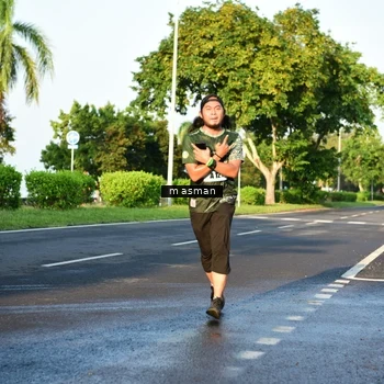 Runner Photo 6007301
