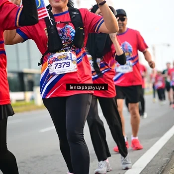 Runner Photo 6007319