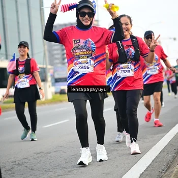 Runner Photo 6007321