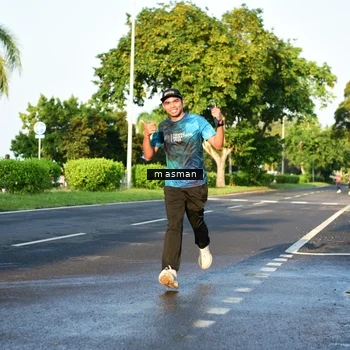 Runner Photo 6007325