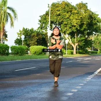 Runner Photo 6007326