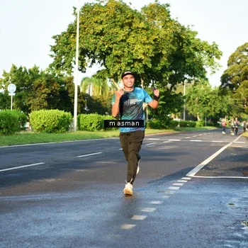 Runner Photo 6007330