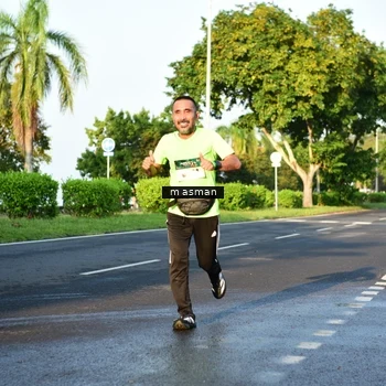 Runner Photo 6007337