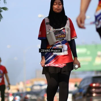 Runner Photo 6007343
