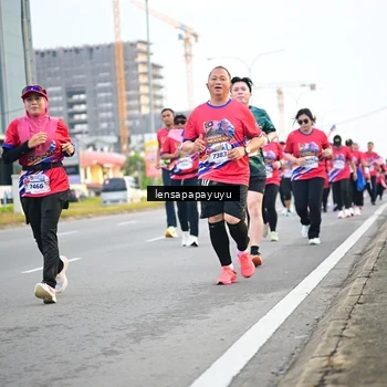 Runner Photo 6007347