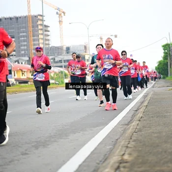 Runner Photo 6007348