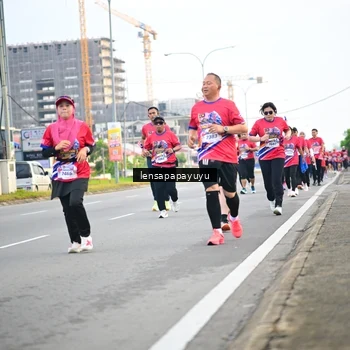 Runner Photo 6007350
