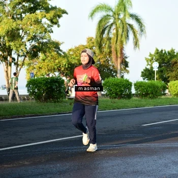 Runner Photo 6007364
