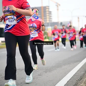 Runner Photo 6007390