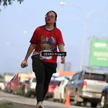 Runner Photo 6007396