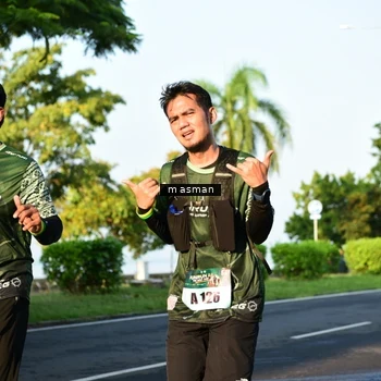 Runner Photo 6007403