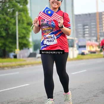 Runner Photo 6007413