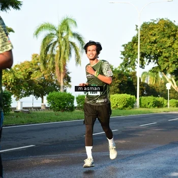 Runner Photo 6007416