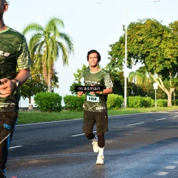 Runner Photo 6007422