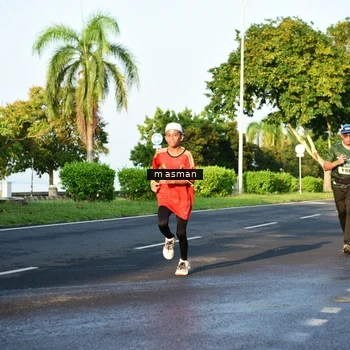 Runner Photo 6007423