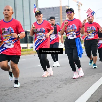 Runner Photo 6007429