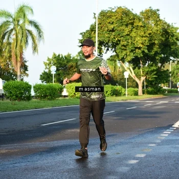 Runner Photo 6007444