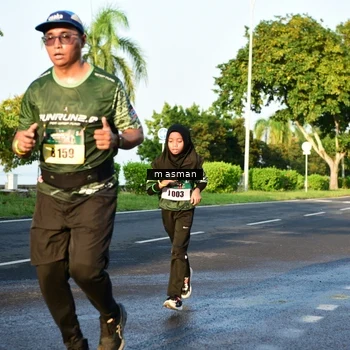 Runner Photo 6007452