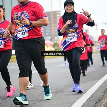 Runner Photo 6007459