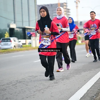 Runner Photo 6007469