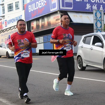 Runner Photo 6007496