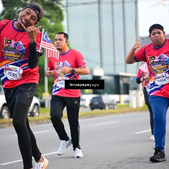 Runner Photo 6007539