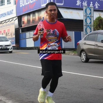 Runner Photo 6007552