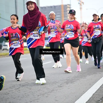 Runner Photo 6007560