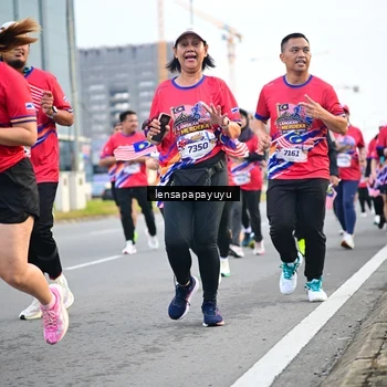 Runner Photo 6007581