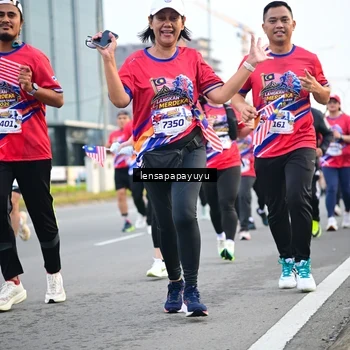 Runner Photo 6007587