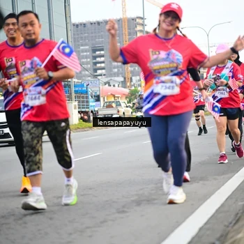 Runner Photo 6007595