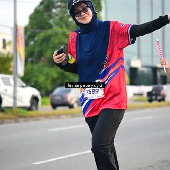 Runner Photo 6007642