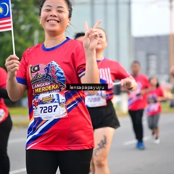 Runner Photo 6007664