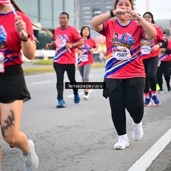 Runner Photo 6007668
