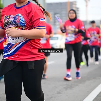 Runner Photo 6007669