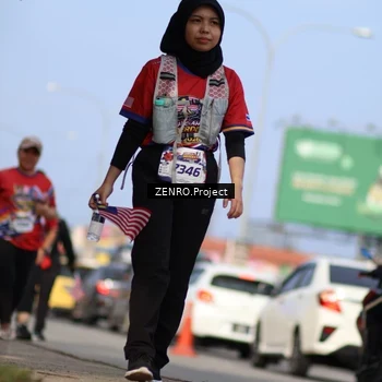 Runner Photo 6007671