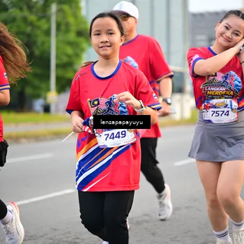 Runner Photo 6007705