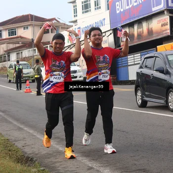 Runner Photo 6007719