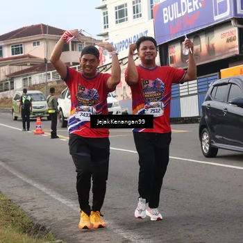 Runner Photo 6007721