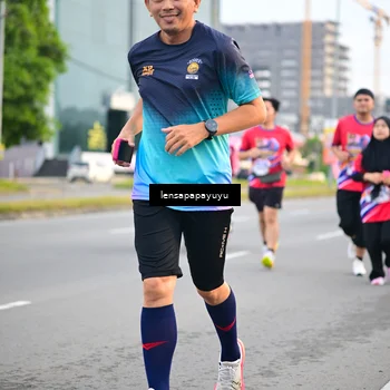 Runner Photo 6007757