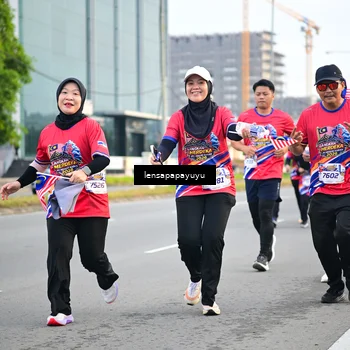 Runner Photo 6007785