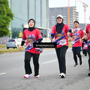 Runner Photo 6007786