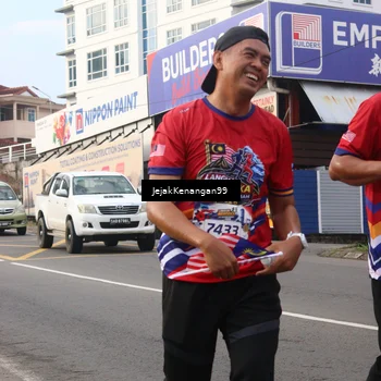 Runner Photo 6007787