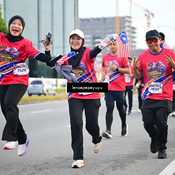 Runner Photo 6007789