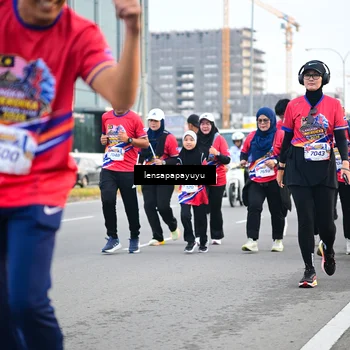 Runner Photo 6007804
