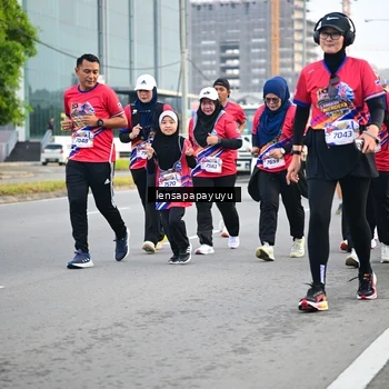 Runner Photo 6007807